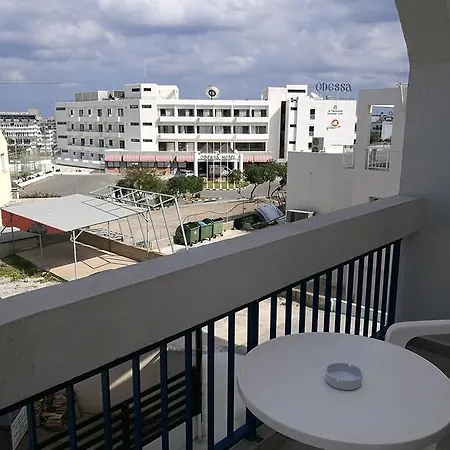 Georgia Hotel Apartments Protaras Extérieur photo