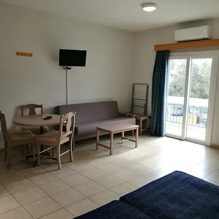 Georgia Hotel Apartments Protaras Extérieur photo